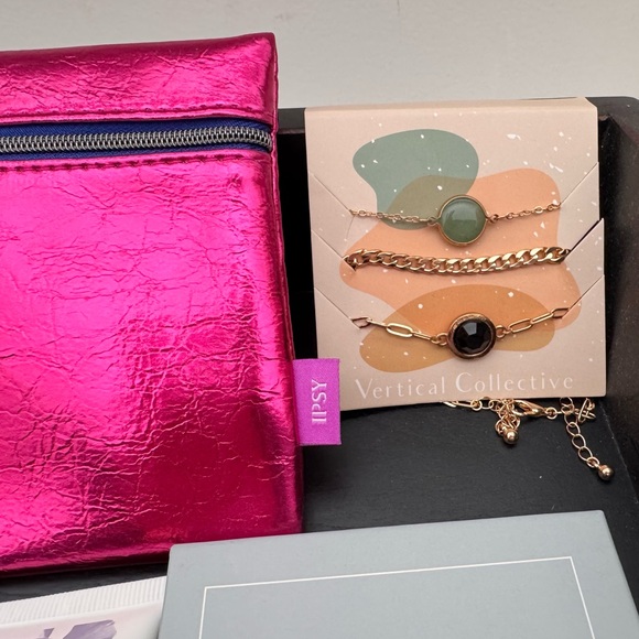 Assorted Beauty and Skincare Set with Pink Makeup Bag - Picture 12 of 12